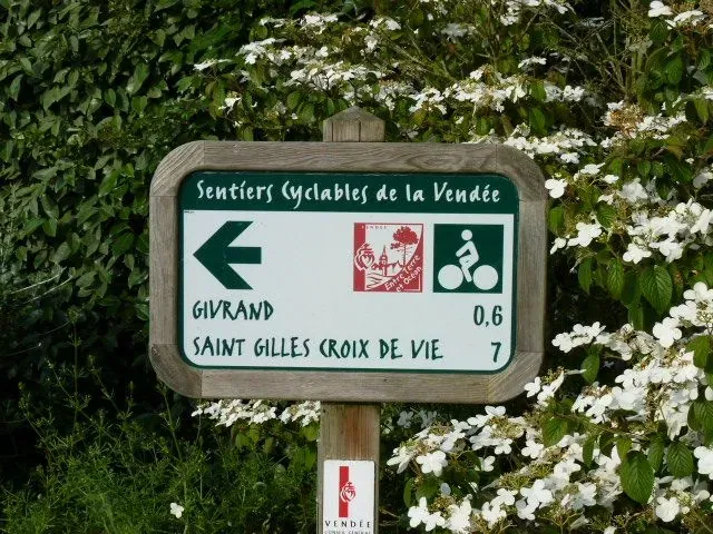 piste cyclables givrand